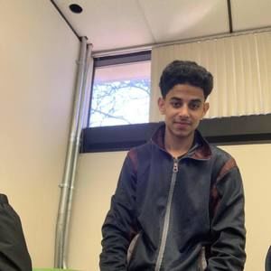 Meet your Posher, Ali